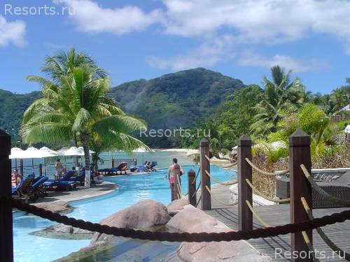 Le Meridian Fishermans Cove Deluxe 18